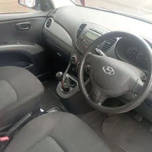 Hyundai, I10, Hatchback, 2012, Manual, 1248 (cc), 5 doors - Image 2