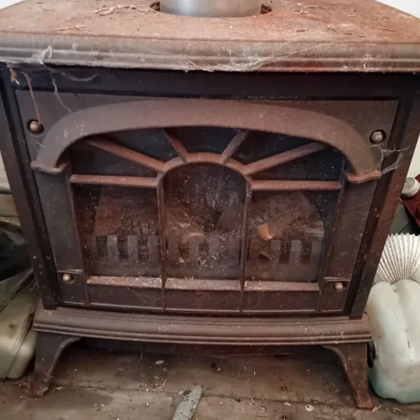 Cast iron wood burner