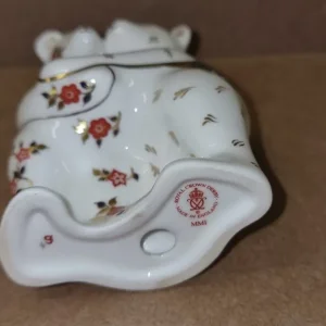 Rare Retired Royal Crown Derby Hug Bear Paperweight - Image 5