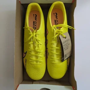 Brand New Nike Zoom Vapor 15 Academy Uk 10.5 With Box And Tags - Image 2