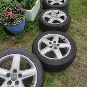 Audi A6 wheels and tyres. 6 tyres and wheels - Image 2