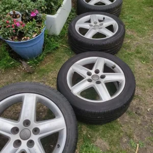 Audi A6 wheels and tyres. 6 tyres and wheels