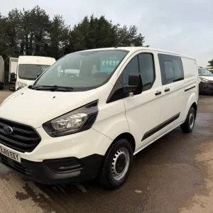 2019 Ford Transit Custom 2.0 TDCi 130ps Low Roof D/Cab Van PANEL VAN Diesel Manual - Image 3