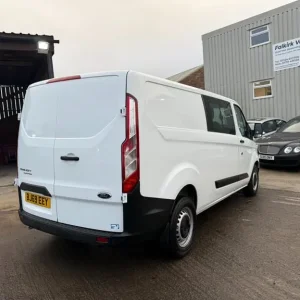2019 Ford Transit Custom 2.0 TDCi 130ps Low Roof D/Cab Van PANEL VAN Diesel Manual - Image 7