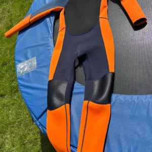 Mountain Warehouse Full Length Wetsuit 11-12 years