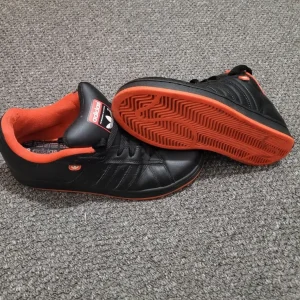 ADIDAS trainer's - black with orange - Image 3