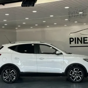 2022 MG MG ZS 1.0 T-GDI Exclusive SUV 5dr Petrol Auto Euro 6 (111 ps) HATCHBACK Petrol Automatic - Image 6