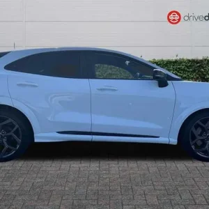 2022 Ford Puma 1.5T EcoBoost ST SUV 5-door Manual Petrol - Image 2