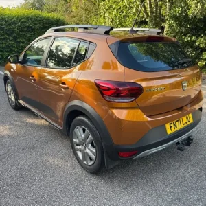 2021 Dacia Sandero Stepway 1.0 TCe Comfort 5dr CVT HATCHBACK Petrol Automatic - Image 5