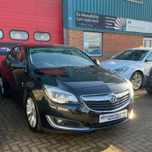 2015 Vauxhall Insignia 2.0 CDTi SRi (Nav) 5dr Automatic Hatchback Diesel Automatic - Image 2