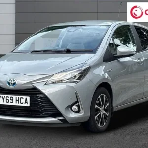 2019 69 TOYOTA YARIS 1.5 VVT-H ICON TECH HATCHBACK 5DR PETROL HYBRID E-CVT EURO - Image 7