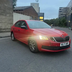 Skoda, OCTAVIA, Hatchback, 2017, Semi-Auto, 1598 (cc), 5 doors