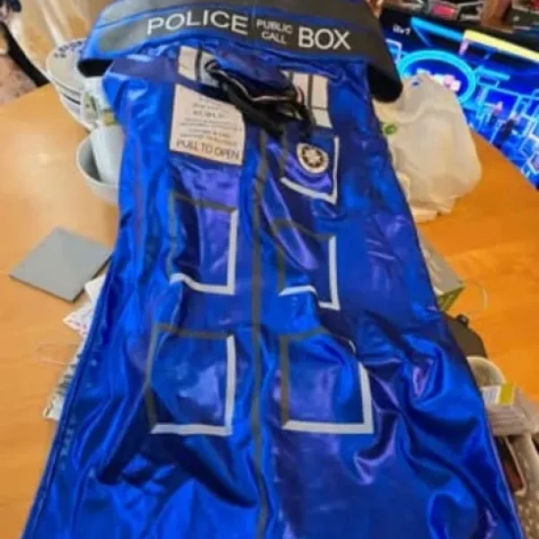 Dr Who dress and hat Large