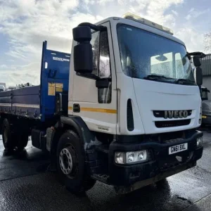 2011 IVECO EUROCARGO 180E25 4X2 TIPPER - Image 2