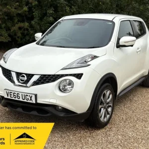 NISSAN JUKE 1.6 Tekna Automatic 2016