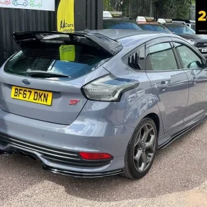 FORD FOCUS 2.0 T EcoBoost ST-3 2017 - Image 7
