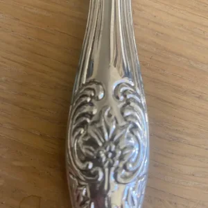 Antique silver plated hand mirror 9 x 5 inches very heavy - Image 5