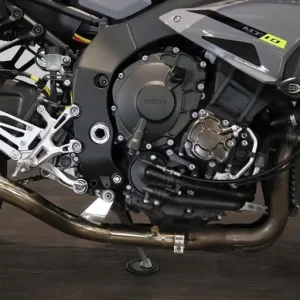 Yamaha MT10 - 2017 - MINT BIKE - FULLY LOADED - FULL SERVICE HISTORY - Image 7