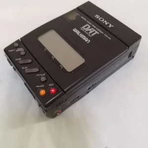 Sony tcdd3 dat recorder for spares/repairs - Image 2