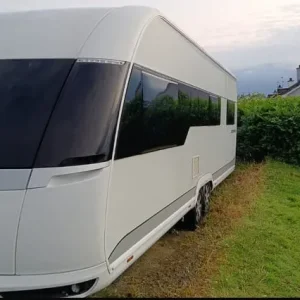 Caravan - 2013 Hobby VIP Premium - Image 6