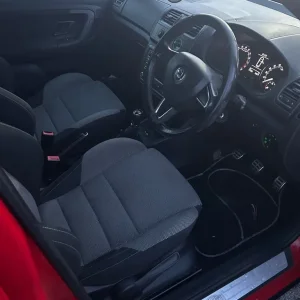 Skoda, FABIA, Hatchback, 2013, Manual, 1598 (cc), 5 doors - Image 6