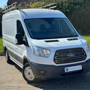 2017 Ford Transit 2.0 290 EcoBlue FWD L2 H2 Euro 6 5dr PANEL VAN Diesel Manual - Image 4