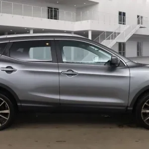 2016 Nissan Qashqai 1.6 dCi Tekna SUV 5dr Diesel XTRON 2WD Euro 6 (s/s) (130 ps) HATCHBACK Diesel... - Image 7