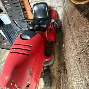 Honda Ride on mower Hydrostatic - Image 2