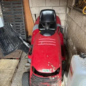 Honda Ride on mower Hydrostatic - Image 4