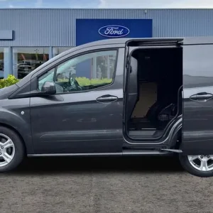 2023 Ford Transit Courier Limited 1.5 TDCi 100ps 6 Speed, DEMO, CRUISE CONTROL, APPLE CARPLAY &am... - Image 6