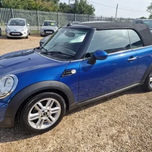 2014 14 MINI CONVERTIBLE 1.6 COOPER CONVERTIBLE 2DR PETROL MANUAL EURO 6 (S/S) ( - Image 3