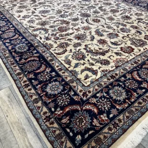 Fine luxury handmade Persian Isfahan rug 290 x 185 cm - Image 6
