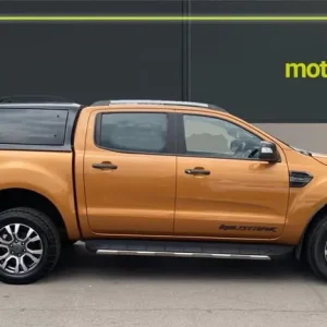 2023 Ford Ranger 2.0 EcoBlue Wildtrak DoubleCab Auto Diesel - Image 2