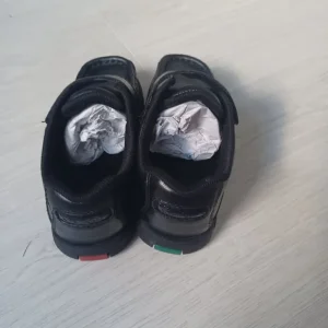 Kids shoes, black, size C9 - Image 3