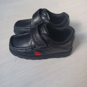 Kids shoes, black, size C9 - Image 4
