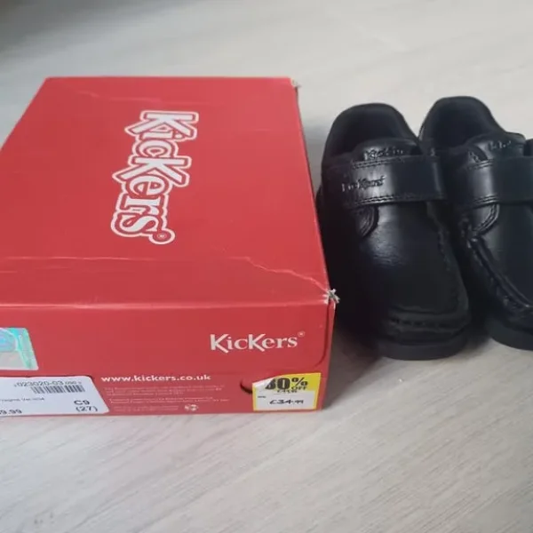 Kids shoes, black, size C9