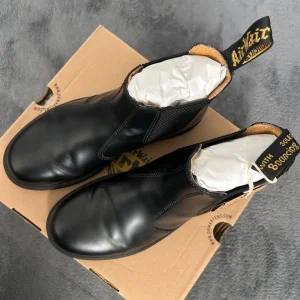 Dr Martens AirWair Boots - Black - Size 7 - Image 5