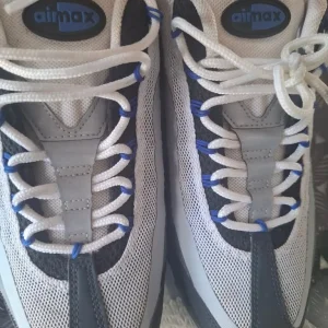 Mens Nike Air Max 95s Size 7 - Image 3