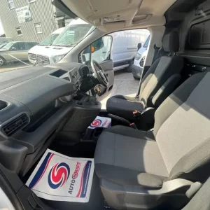 2020 Vauxhall Combo 2300 1.5 Turbo D 100ps H1 Edition Van PANEL VAN Diesel Manual - Image 8