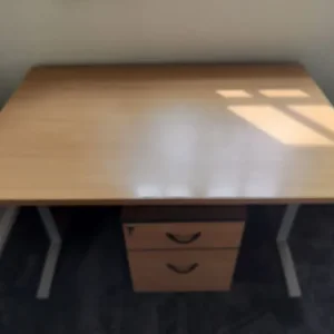1200 x 800 desk and matching filing cabinet
