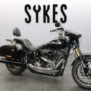 2019 Harley-Davidson FLSB Softail Sport Glide in Midnight Blue - Image 2