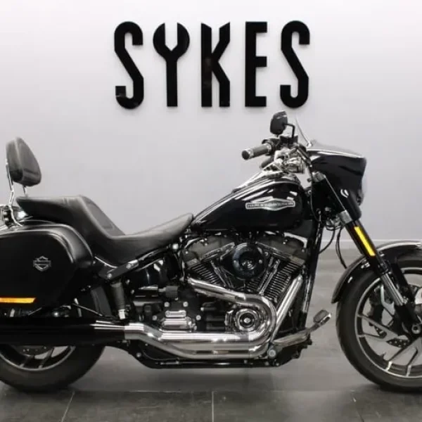 2019 Harley-Davidson FLSB Softail Sport Glide in Midnight Blue