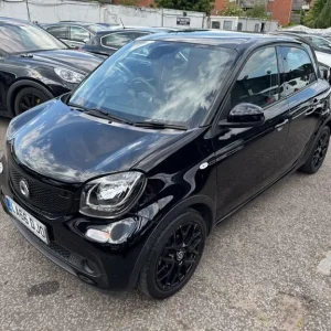 2017 smart forfour 0.9T Prime Sport (Premium) Twinamic Euro 6 (s/s) 5dr Hatchback Petrol Automatic - Image 4