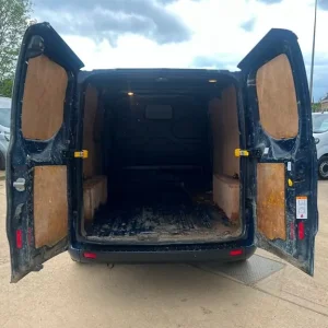 2020 Ford Transit Custom 2.0 320 EcoBlue Trend Panel Van 5dr Diesel Manual L1 H1 Euro 6 (s/s) (10... - Image 4