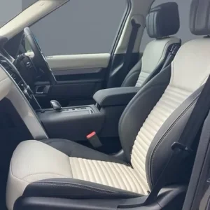 2025 Land Rover Discovery 3.0 D350 Dynamic HSE 5dr Auto Diesel Station Wagon Station Wagon Diesel... - Image 3