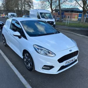 2021 Ford Fiesta SPORT-VAN Hatchback Petrol/Ele Manual - Image 4