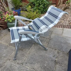 Two Folding Garden Chairs. - Image 5