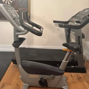 Precor UBK 835 Exercise Bike With P30 Console - Refurbished - Image 5