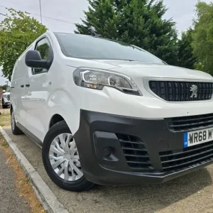 2019 Peugeot Expert 1000 1.6 BlueHDi 115 Professional Van (NO VAT) PANEL VAN Diesel Manual - Image 3