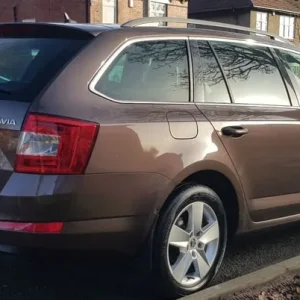 2016 Skoda Octavia 1.6 TDI Business Estate DSG - Image 5